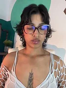 LollaByer online show from February 22, 2026, 9:05 pm