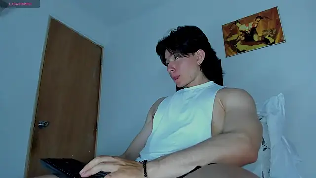 AngelBennet  online show from March 3, 2026, 9:22 pm