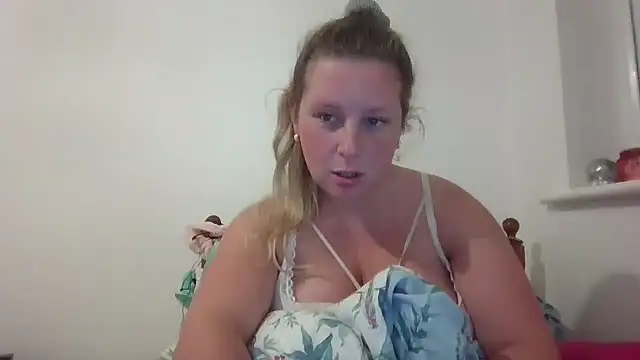 Snapshot of sauseyali chatting on December 17, 2024, 7:48 pm sauseyali online show from December 17, 2024, 7:48 pm