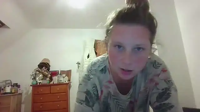 Snapshot of sauseyali chatting on December 17, 2024, 11:59 pm sauseyali online show from December 17, 2024, 11:59 pm