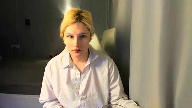 Kleo Godde online show from November 19, 2025, 7:25 pm