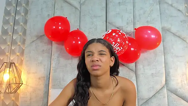 AshleyHill2 online show from February 15, 2026, 9:19 am