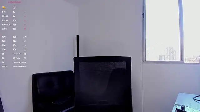 andrewChris  online show from October 29, 2025, 8:30 pm