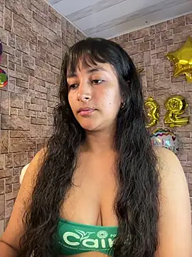 Snapshot of Lady_Rey chatting on April 17, 2026, 1:52 am Lady Rey online show from April 17, 2026, 1:52 am