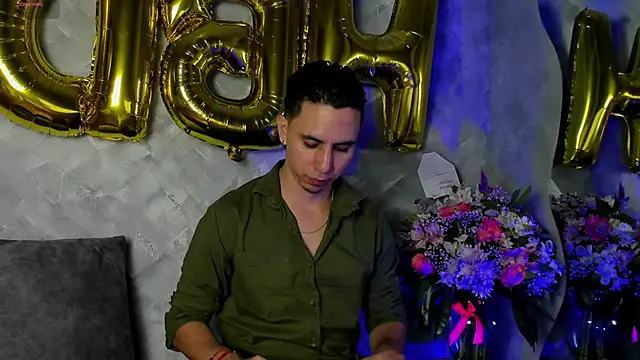 Snapshot of -Bruno-Bs chatting on October 10, 2025, 11:27 pm -Bruno-Bs online show from October 10, 2025, 11:27 pm