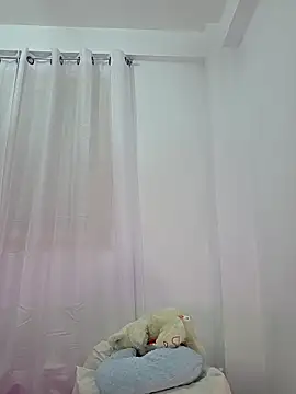 Snapshot of NeredaXxx chatting on December 2, 2025, 9:05 pm NeredaXxx online show from December 2, 2025, 9:05 pm