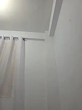 Snapshot of NeredaXxx chatting on November 26, 2025, 8:58 am NeredaXxx online show from November 26, 2025, 8:58 am