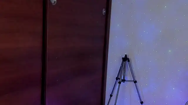 Snapshot of male_couper chatting on February 28, 2025, 3:48 am male couper online show from February 28, 2025, 3:48 am