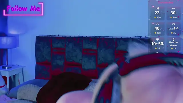 Snapshot of Kirmyy_ chatting on December 5, 2025, 8:50 pm Kirmyy online show from December 5, 2025, 8:50 pm