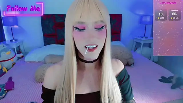 Snapshot of Kirmyy_ chatting on February 25, 2025, 8:32 pm Kirmyy  online show from February 25, 2025, 8:32 pm