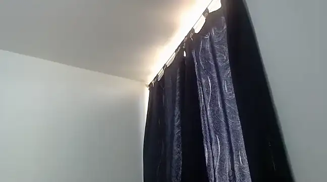 Snapshot of nicolle_milf1978 chatting on March 8, 2025, 9:40 pm nicolle milf1978 online show from March 8, 2025, 9:40 pm