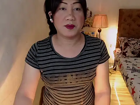 Snapshot of playtimesussy69 chatting on March 13, 2025, 8:26 am playtimesussy69 online show from March 13, 2025, 8:26 am