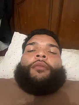 chupavajinaspuertorico30 online show from November 25, 2025, 11:16 pm