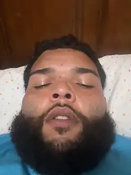 chupavajinaspuertorico30 online show from November 24, 2025, 10:21 pm