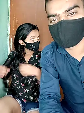 Suhani512 online show from December 16, 2025, 5:44 am