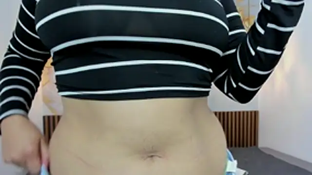 Snapshot of MelissaGilll chatting on November 19, 2025, 7:25 pm MelissaGilll online show from November 19, 2025, 7:25 pm