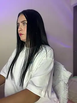 Aria uwu online show from May 1, 2026, 10:42 am