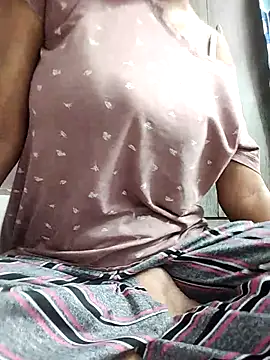 Snapshot of shalini_fire chatting on September 10, 2025, 11:20 am shalini fire online show from September 10, 2025, 11:20 am