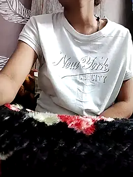 Snapshot of shalini_fire chatting on February 25, 2025, 5:30 pm shalini fire online show from February 25, 2025, 5:30 pm