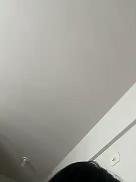 Morguisssz online show from October 23, 2025, 1:32 pm