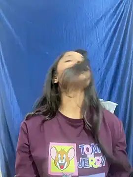 Snapshot of Sugarlips-14 chatting on March 22, 2025, 9:13 am Sugarlips-14 online show from March 22, 2025, 9:13 am