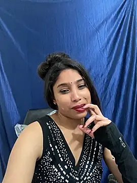 Snapshot of Sugarlips-14 chatting on March 15, 2025, 10:35 am Sugarlips-14 online show from March 15, 2025, 10:35 am