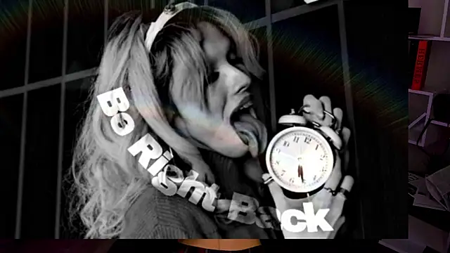 PamelamyDreamys online show from March 22, 2025, 1:41 pm