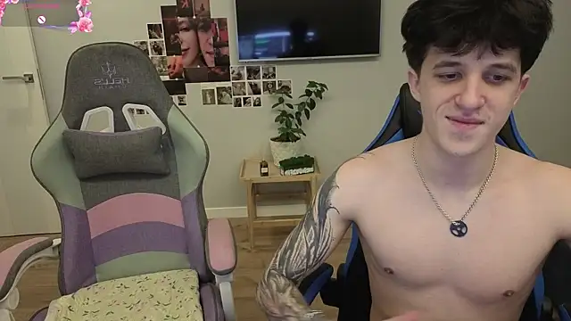 gopolsme online show from December 1, 2025, 3:07 am