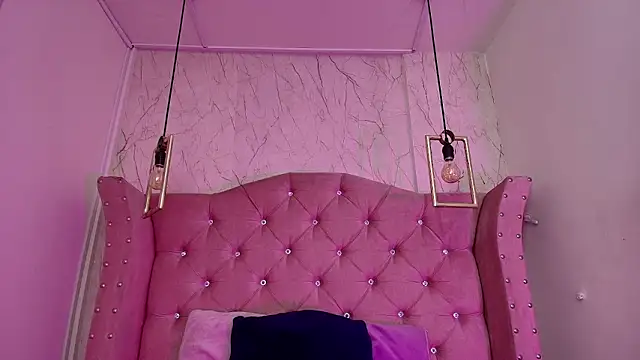 Snapshot of Vick_daves_ chatting on March 22, 2026, 12:07 pm Vick daves online show from March 22, 2026, 12:07 pm