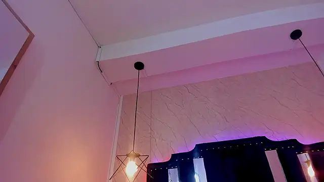 Snapshot of Vick_daves_ chatting on December 22, 2025, 11:21 am Vick daves online show from December 22, 2025, 11:21 am