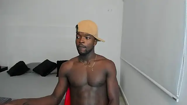 Snapshot of Dylan_Taylor chatting on March 18, 2025, 3:02 am Dylan Taylor online show from March 18, 2025, 3:02 am