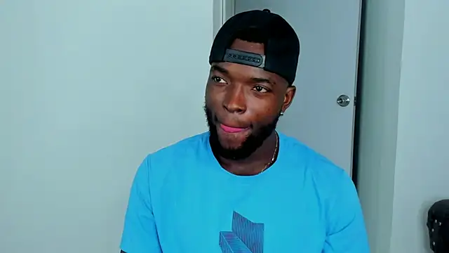 Snapshot of Dylan_Taylor chatting on September 22, 2025, 3:56 am Dylan Taylor online show from September 22, 2025, 3:56 am