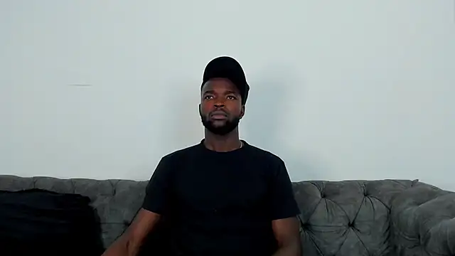 Snapshot of Dylan_Taylor chatting on October 15, 2025, 3:16 am Dylan Taylor online show from October 15, 2025, 3:16 am