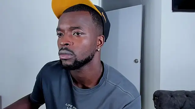 Snapshot of Dylan_Taylor chatting on November 27, 2025, 7:58 pm Dylan Taylor online show from November 27, 2025, 7:58 pm