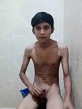 Snapshot of aronplatonico chatting on December 5, 2024, 1:09 am aronplatonico online show from December 5, 2024, 1:09 am