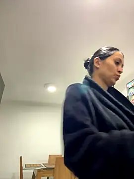 ellie mcdonald online show from November 23, 2025, 12:09 am