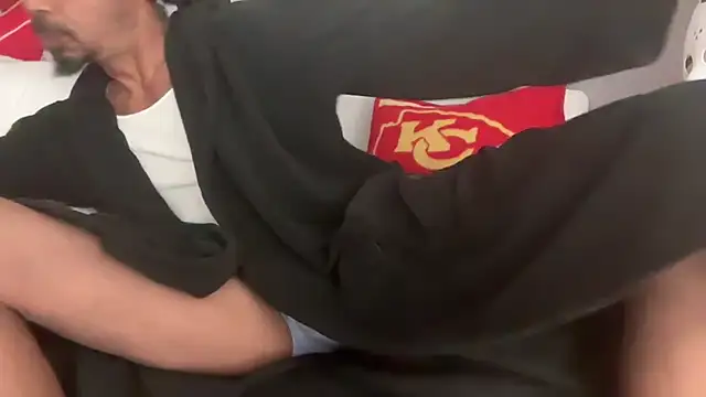 skarfosbabes69 online show from November 11, 2025, 8:42 am