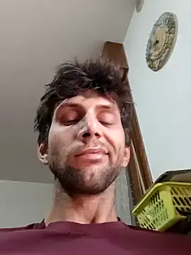 dariodario online show from March 6, 2025, 10:20 am