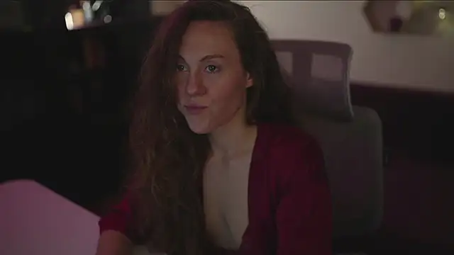 Berberis  Silene online show from September 8, 2025, 7:57 pm