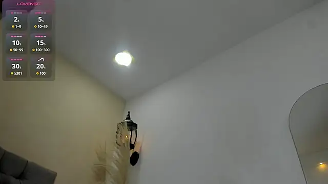 Snapshot of bruno_miller_ chatting on May 19, 2026, 10:39 pm bruno miller online show from May 19, 2026, 10:39 pm