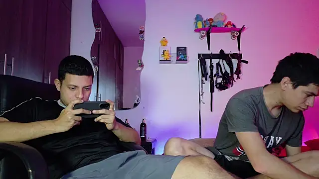 Nymphobuddies online show from January 9, 2026, 10:06 pm