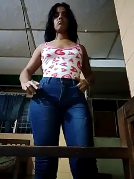 Snapshot of Sharlotte-HOT1 chatting on January 25, 2025, 11:54 pm Sharlotte-HOT1 online show from January 25, 2025, 11:54 pm