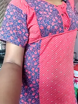 Snapshot of Tamil_Shalini_Lustyy chatting on October 12, 2025, 6:26 am Tamil Shalini Lustyy online show from October 12, 2025, 6:26 am