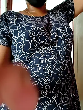 Snapshot of Tamil_Shalini_Lustyy chatting on October 3, 2025, 11:12 am Tamil Shalini Lustyy online show from October 3, 2025, 11:12 am