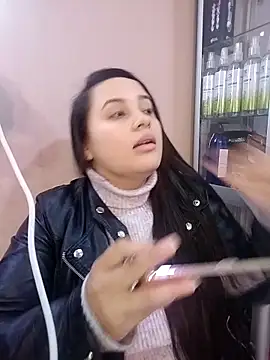 Snapshot of Victoria_Ponce1 chatting on October 27, 2025, 5:25 pm Victoria Ponce1 online show from October 27, 2025, 5:25 pm