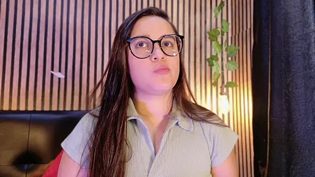 Snapshot of Victoria_Ponce1 chatting on September 26, 2025, 7:32 pm Victoria Ponce1 online show from September 26, 2025, 7:32 pm