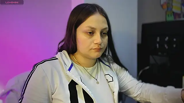 cherry coper online show from February 3, 2026, 11:15 am