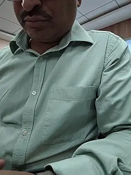 Snapshot of samee00721 chatting on April 7, 2026, 6:26 am samee00721 online show from April 7, 2026, 6:26 am