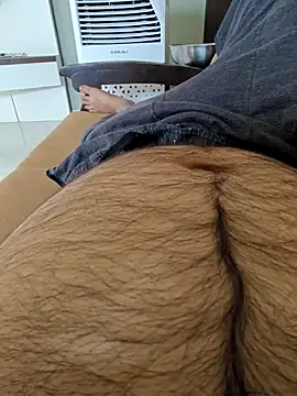 Snapshot of samee00721 chatting on March 14, 2025, 9:46 am samee00721 online show from March 14, 2025, 9:46 am