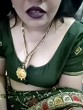 Snapshot of Mayuri77 chatting on November 13, 2025, 6:56 pm Mayuri77 online show from November 13, 2025, 6:56 pm